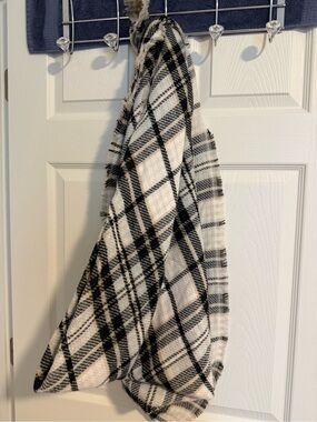 Steve Madden Black and Cream Plaid Fringe Scarf